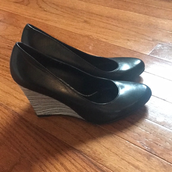Shoes - Nine West Wedges,Size 7